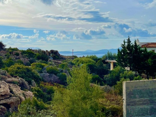casa indipendente in vendita ad Arzachena in zona Porto Cervo