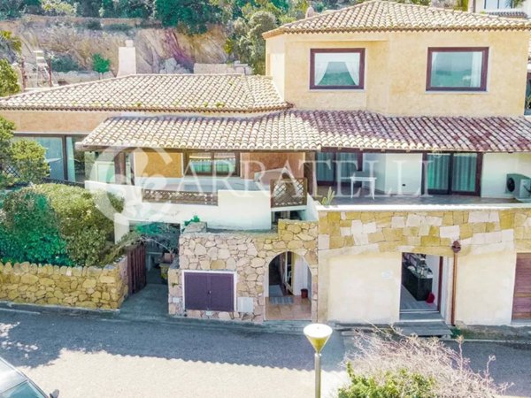 appartamento in vendita ad Arzachena in zona Porto Cervo