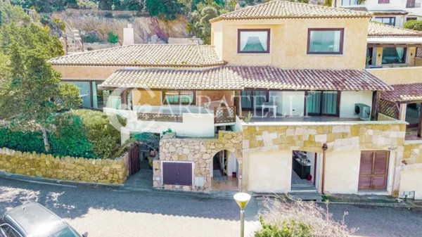 appartamento in vendita ad Arzachena in zona Porto Cervo