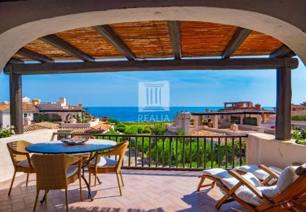 appartamento in vendita ad Arzachena in zona Porto Cervo
