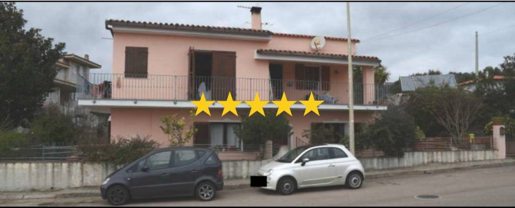 appartamento in vendita ad Arzachena