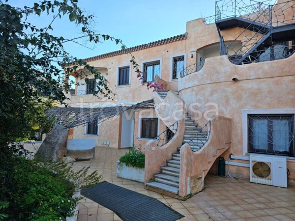 appartamento in vendita ad Arzachena in zona Porto Cervo