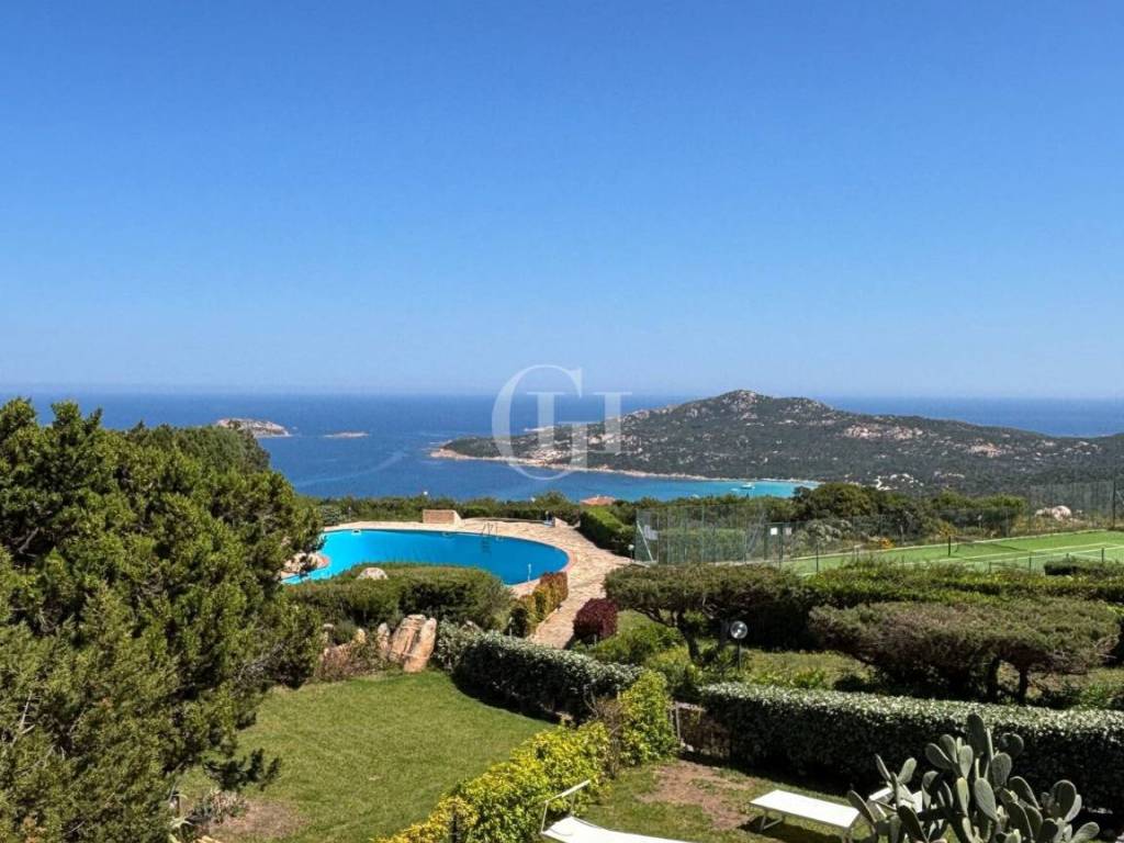 appartamento in vendita ad Arzachena in zona Porto Cervo