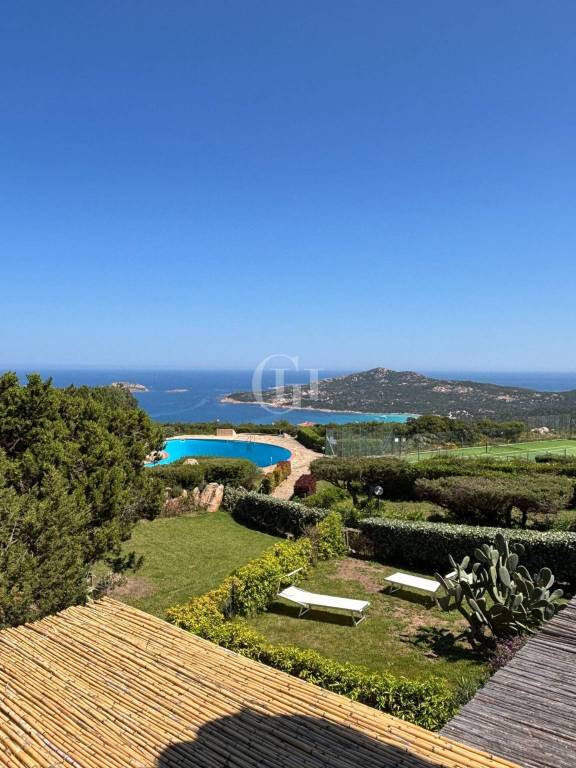 appartamento in vendita ad Arzachena in zona Porto Cervo