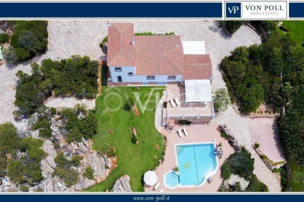villa in vendita ad Arzachena in zona Porto Cervo