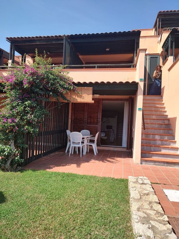 appartamento in vendita ad Arzachena