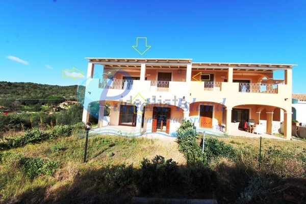 appartamento in vendita ad Arzachena