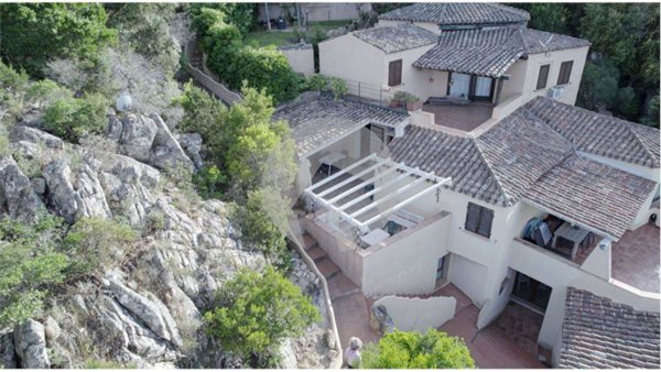 appartamento in vendita ad Arzachena in zona Porto Cervo