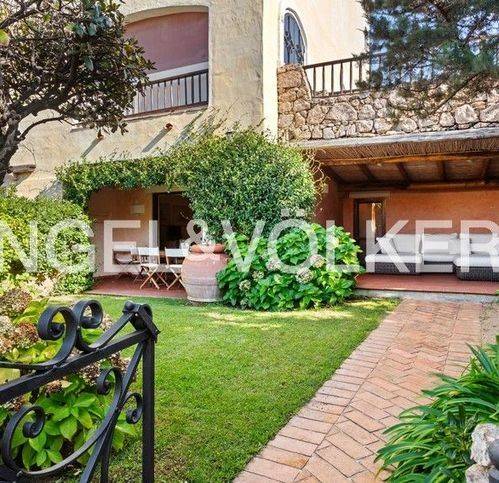 appartamento in vendita ad Arzachena in zona Porto Cervo
