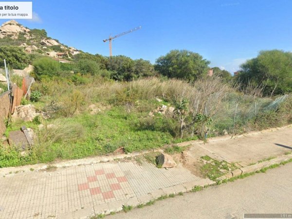 villa in vendita ad Arzachena in zona Abbiadori