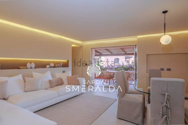appartamento in vendita ad Arzachena in zona Porto Cervo