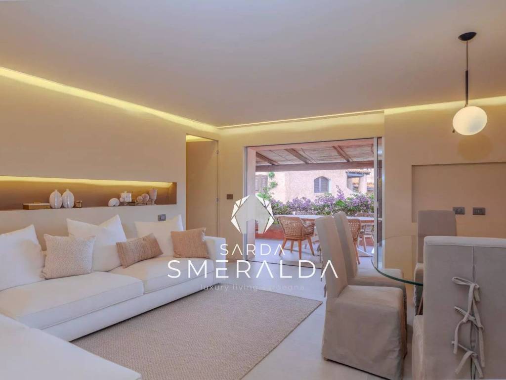 appartamento in vendita ad Arzachena in zona Porto Cervo