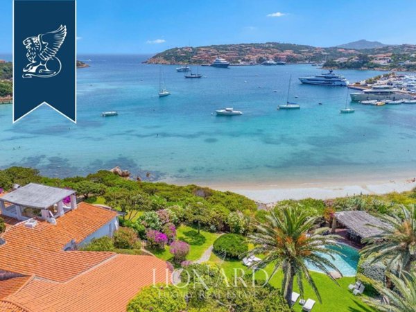 casa indipendente in vendita ad Arzachena in zona Porto Cervo