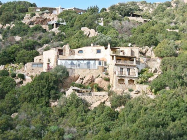 casa indipendente in vendita ad Arzachena in zona Porto Cervo