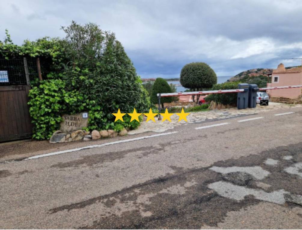 appartamento in vendita ad Arzachena in zona Porto Cervo