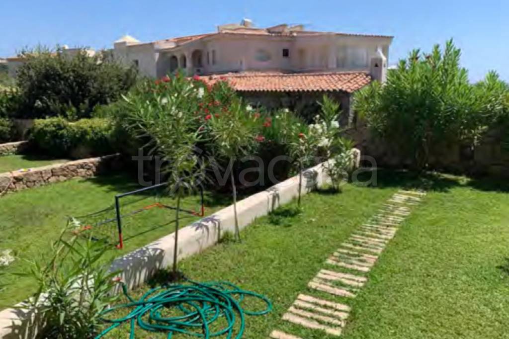 casa indipendente in vendita ad Arzachena