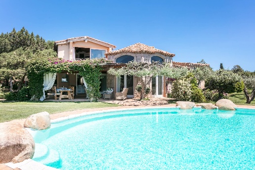casa indipendente in vendita ad Arzachena in zona Porto Cervo