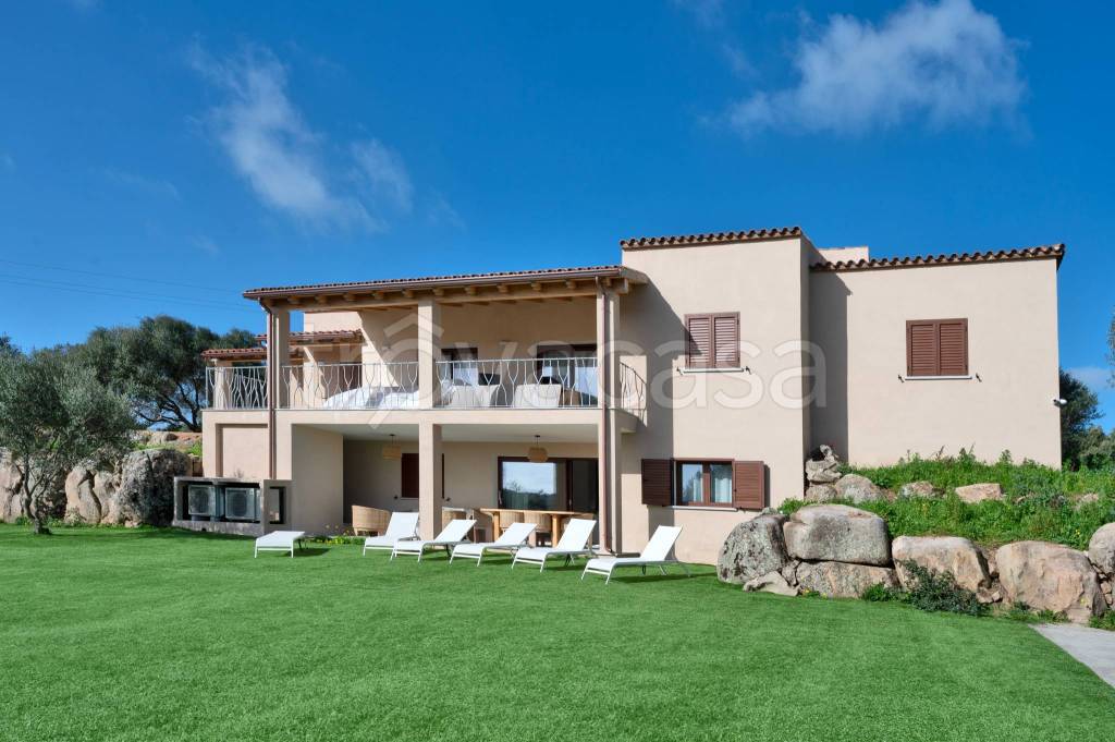 casa indipendente in vendita ad Arzachena