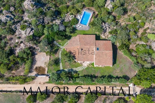 casa indipendente in vendita ad Arzachena in zona Porto Cervo
