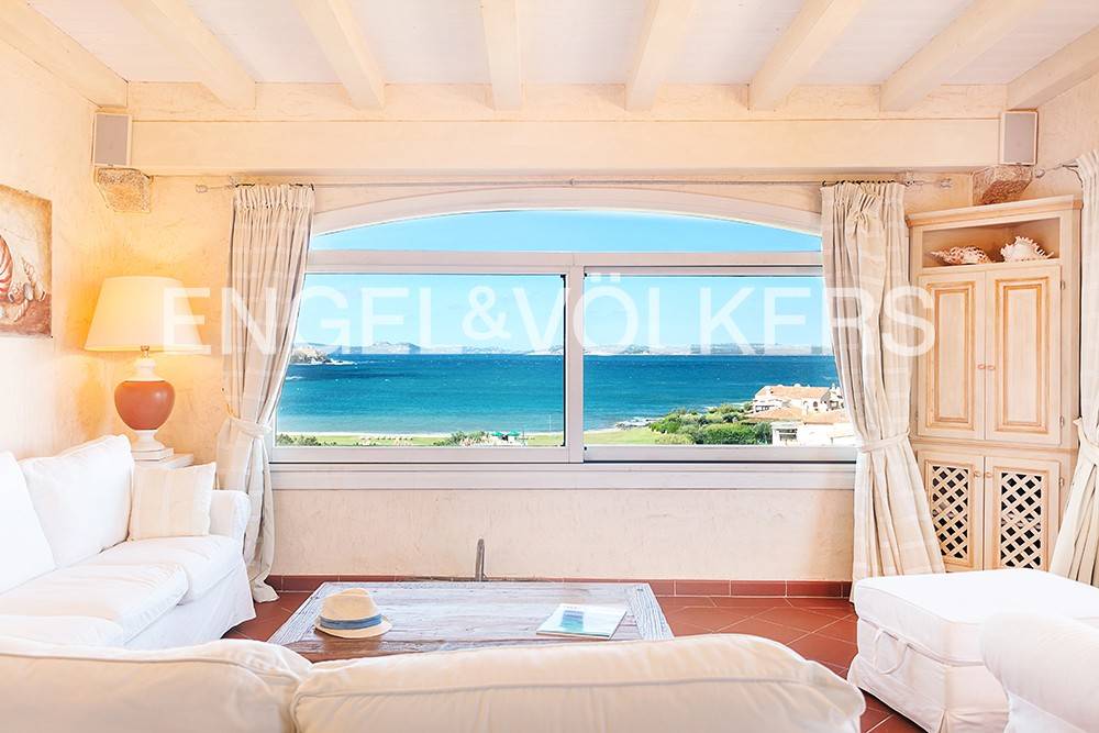 appartamento in vendita ad Arzachena in zona Porto Cervo