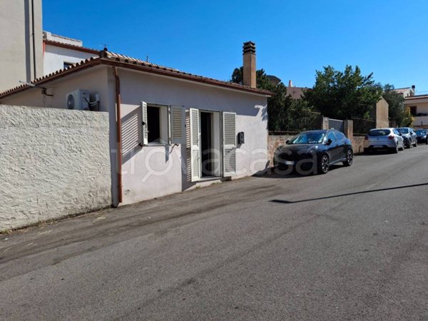 appartamento in vendita ad Arzachena
