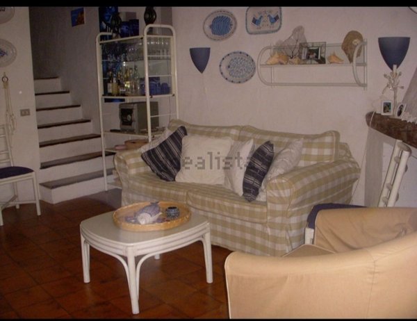 casa indipendente in vendita ad Arzachena in zona Baja Sardinia