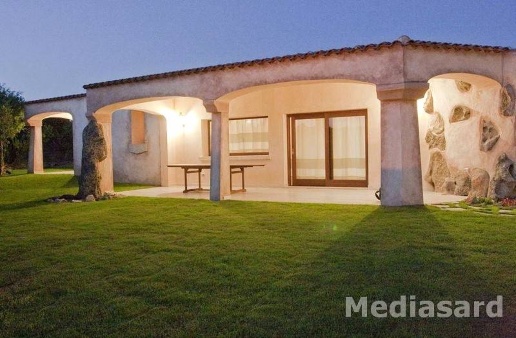 casa indipendente in vendita ad Arzachena in zona Porto Cervo