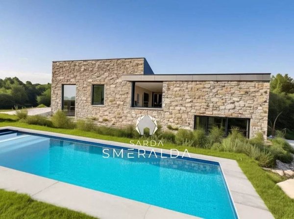 casa indipendente in vendita ad Arzachena