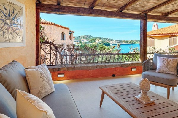 appartamento in vendita ad Arzachena in zona Porto Cervo