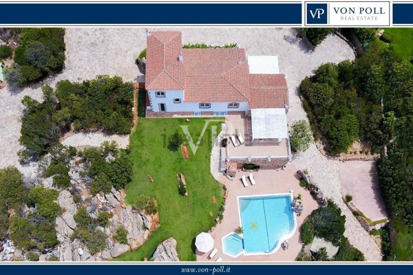 villa in vendita ad Arzachena in zona Porto Cervo