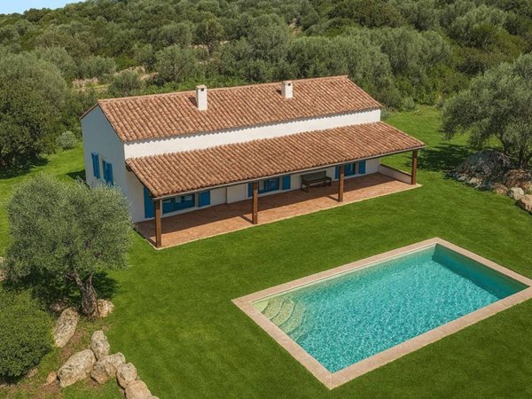 casa indipendente in vendita ad Arzachena