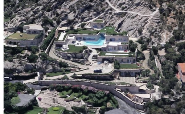 villa in vendita ad Arzachena in zona Porto Cervo