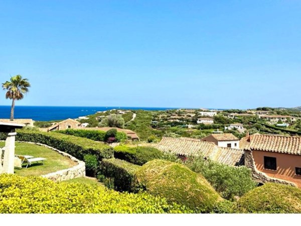 appartamento in vendita ad Arzachena in zona Porto Cervo