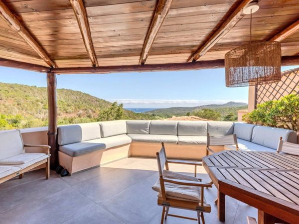 appartamento in vendita ad Arzachena in zona Porto Cervo