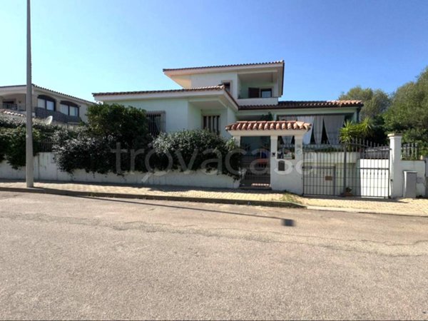 casa indipendente in vendita ad Arzachena