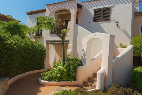 appartamento in vendita ad Arzachena in zona Porto Cervo