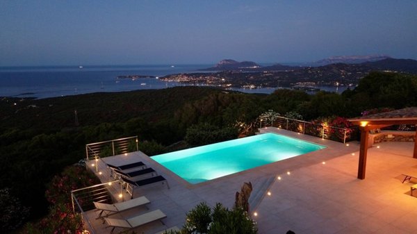casa indipendente in vendita ad Arzachena in zona Porto Cervo