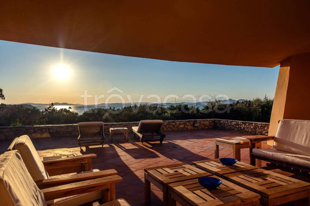 casa indipendente in vendita ad Arzachena in zona Porto Cervo