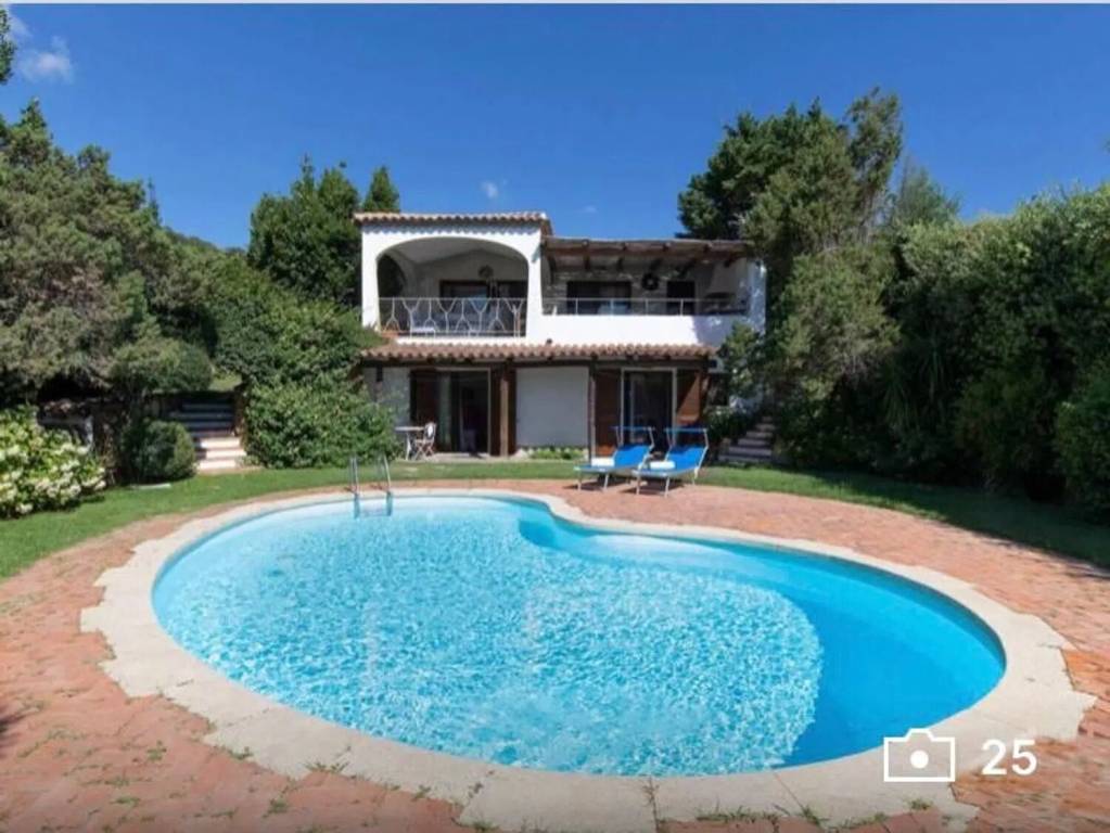 casa indipendente in vendita ad Arzachena