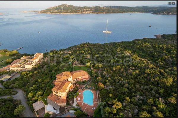 appartamento in vendita ad Arzachena in zona Porto Cervo