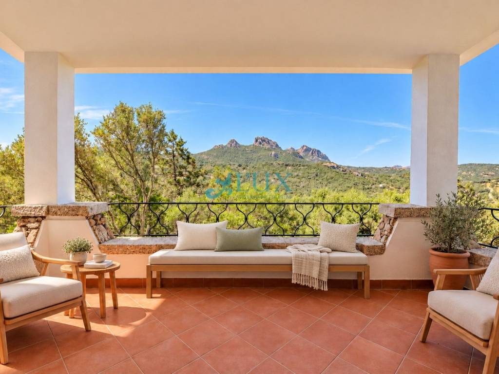 casa indipendente in vendita ad Arzachena