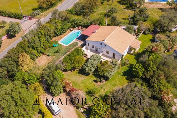 casa indipendente in vendita ad Arzachena in zona Porto Cervo