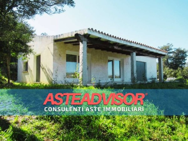 casa indipendente in vendita ad Arzachena