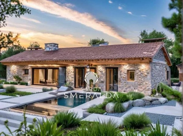 casa indipendente in vendita ad Arzachena in zona Porto Cervo