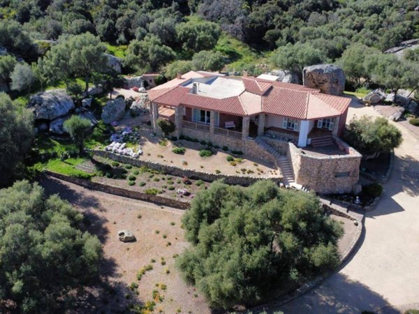 casa indipendente in vendita ad Arzachena