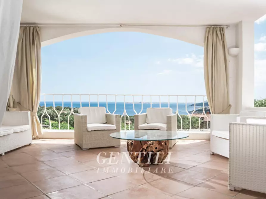 casa indipendente in vendita ad Arzachena in zona Capriccioli