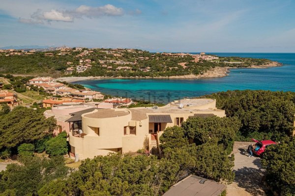 appartamento in vendita ad Arzachena in zona Porto Cervo