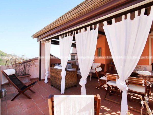 appartamento in vendita ad Arzachena in zona Porto Cervo