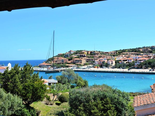 appartamento in vendita ad Arzachena in zona Porto Cervo