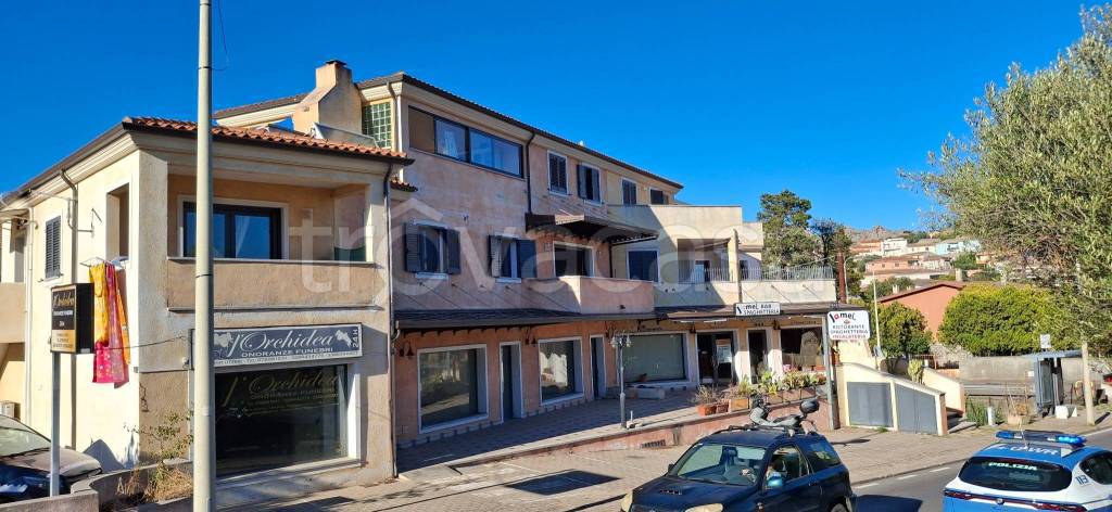 appartamento in vendita ad Arzachena
